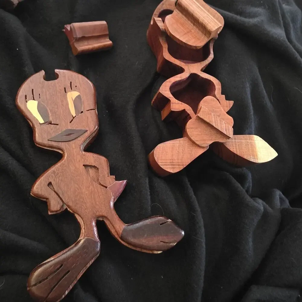 Vintage Hand Carved Wooden Tweety Bird Trinket Box  Palm Bay FL